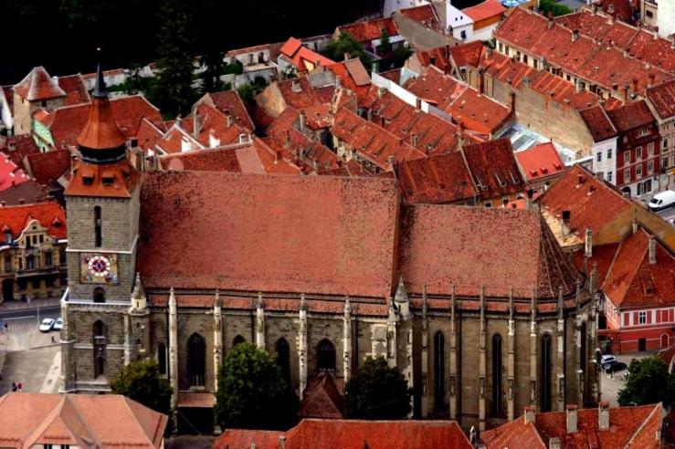 Brasov biserica neagra